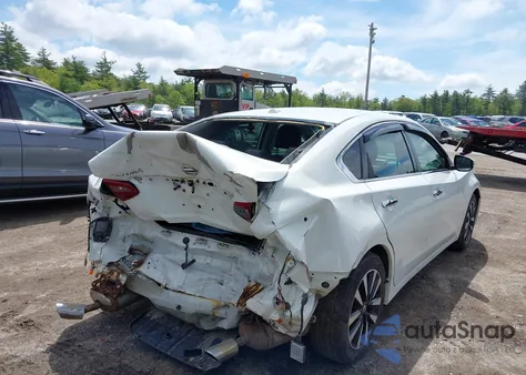 2018 Nissan Altima 2.5 Sl z USA, uszkodzony, nr VIN 1N4AL3AP3JC185014